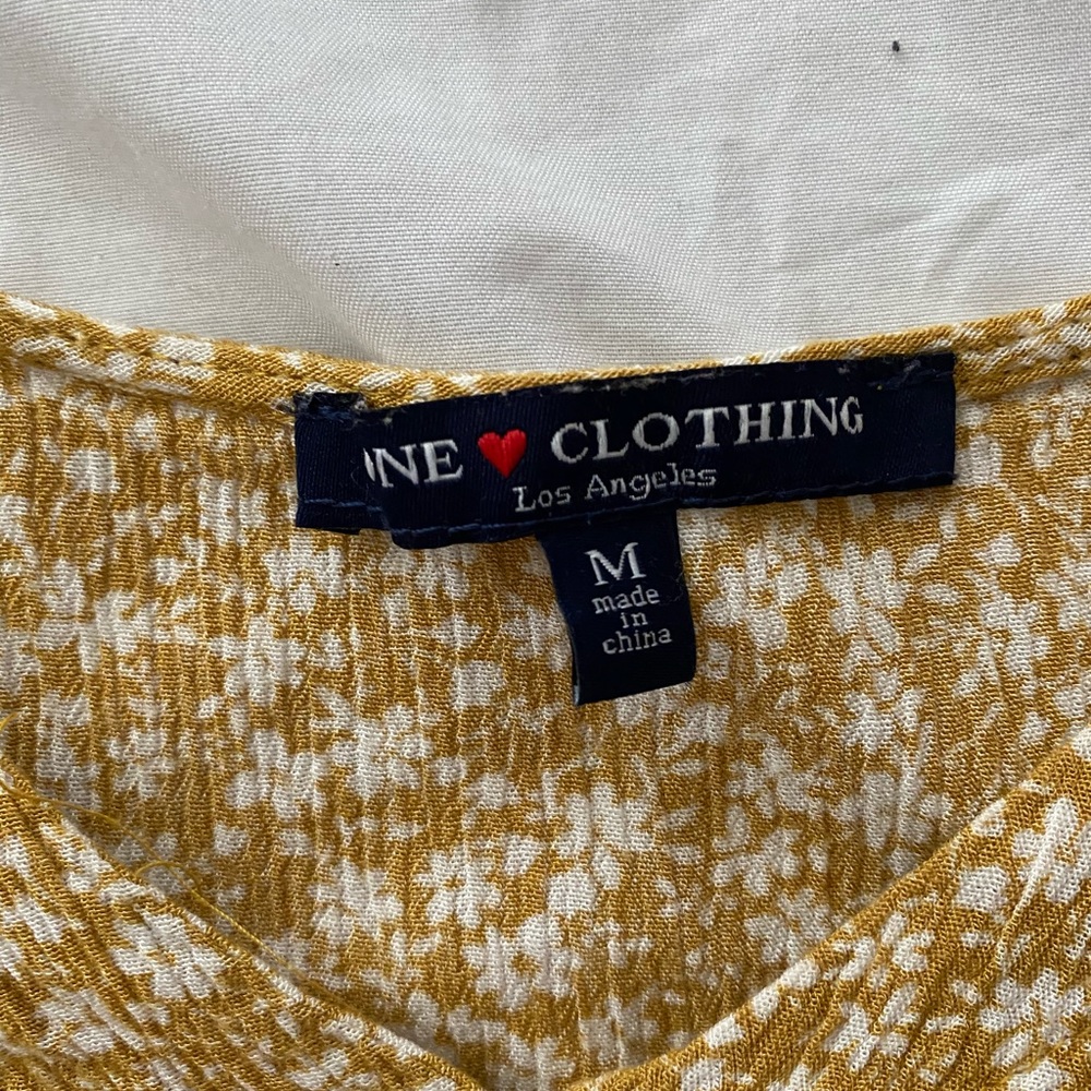 Women’s top.
